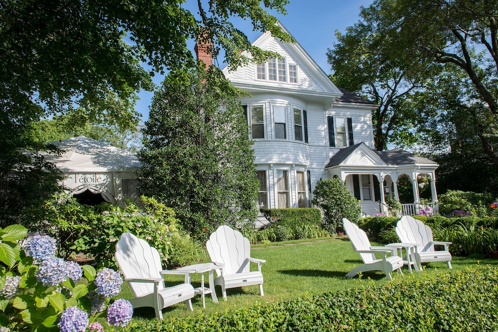 The Coco The Edgartown Collection - photo 29