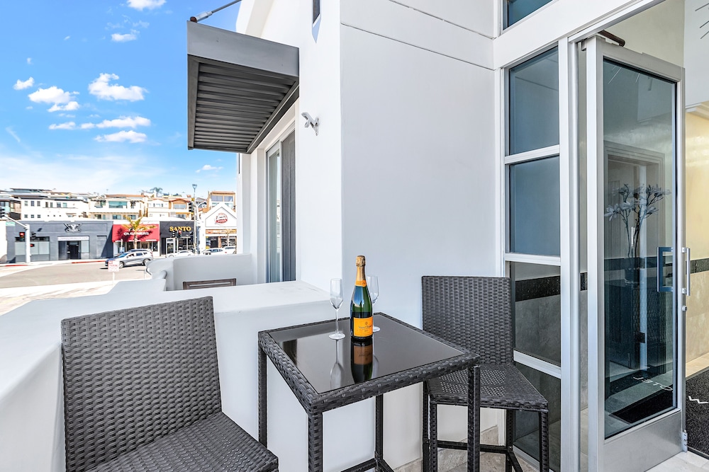 SW Beach Hotel - photo 24