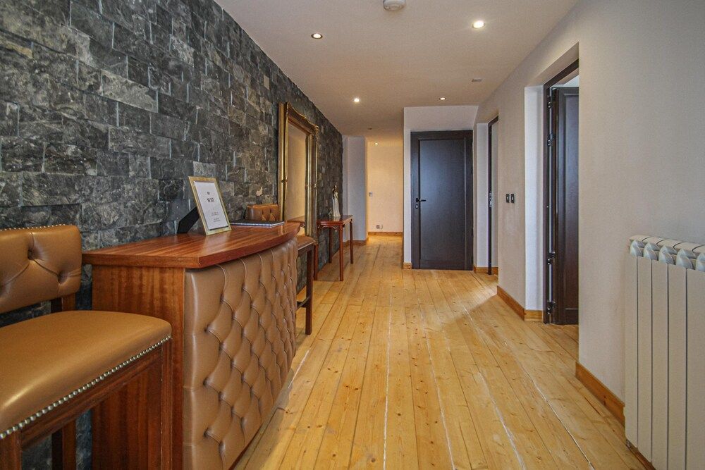 Station Hotel — hotel in Lanark