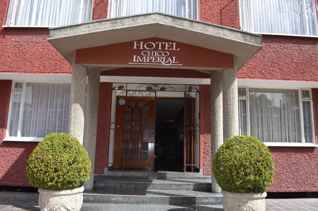 Chico Imperial Aparta Suites