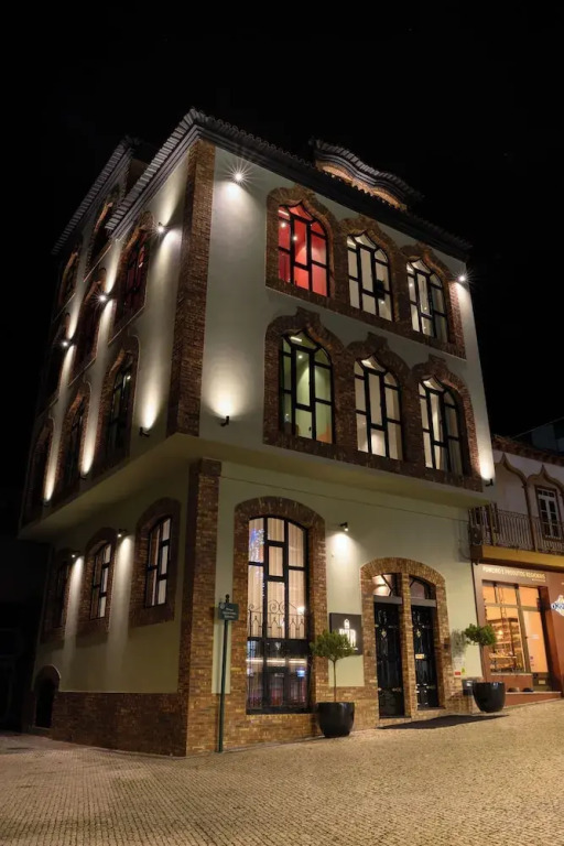 Bhb Boutique House 21226130 — Macedo De Cavaleiros