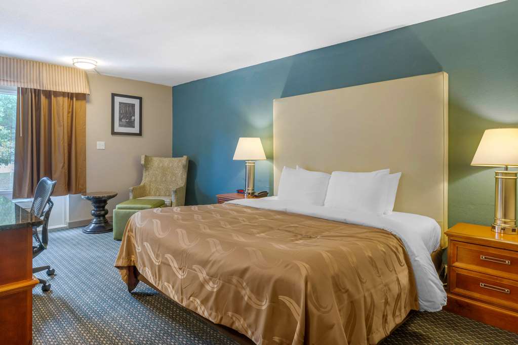 Quality Inn & Suites Apex Holly Springs - photo 15