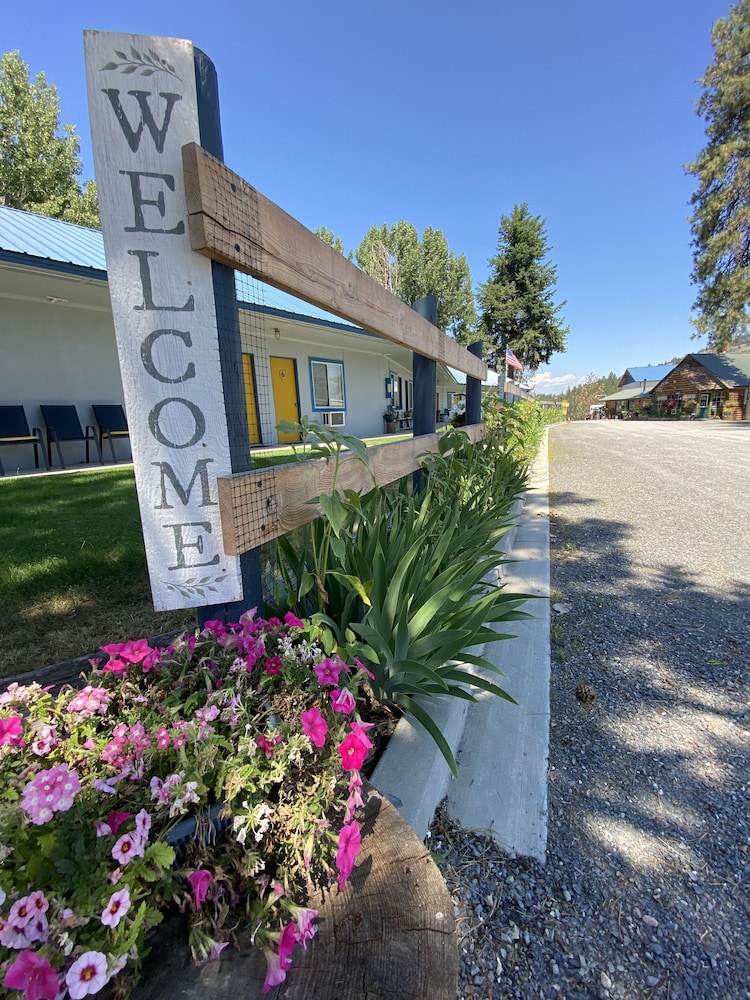 Columbia Point Resort - photo 50