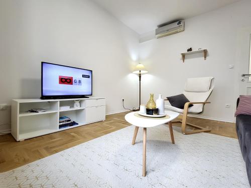 Check In Rebro — 4-Star Luxury Hotel in Zagreb, Croatia