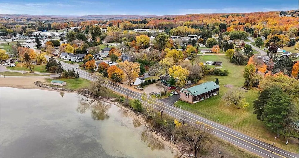 South Arm Retreats - photo 37