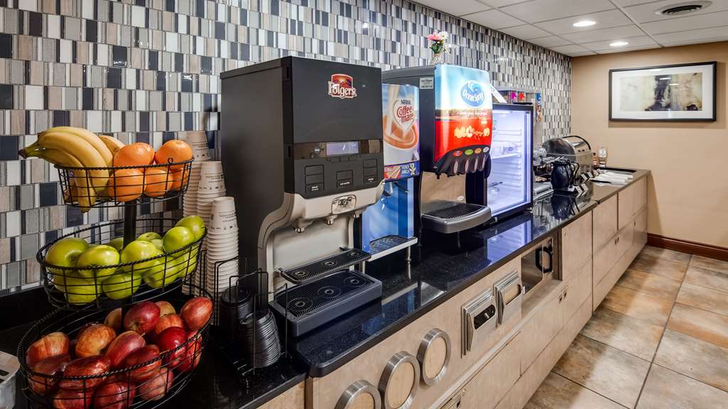 Best Western Lapeer Inn - photo 7