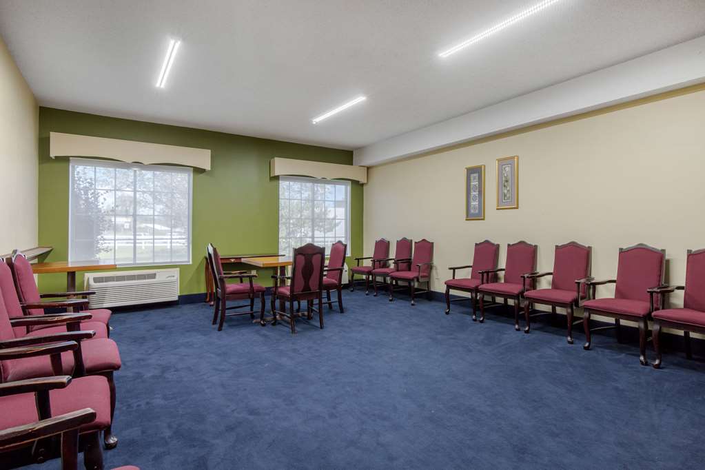 Quality Inn Kingstree North - photo 24