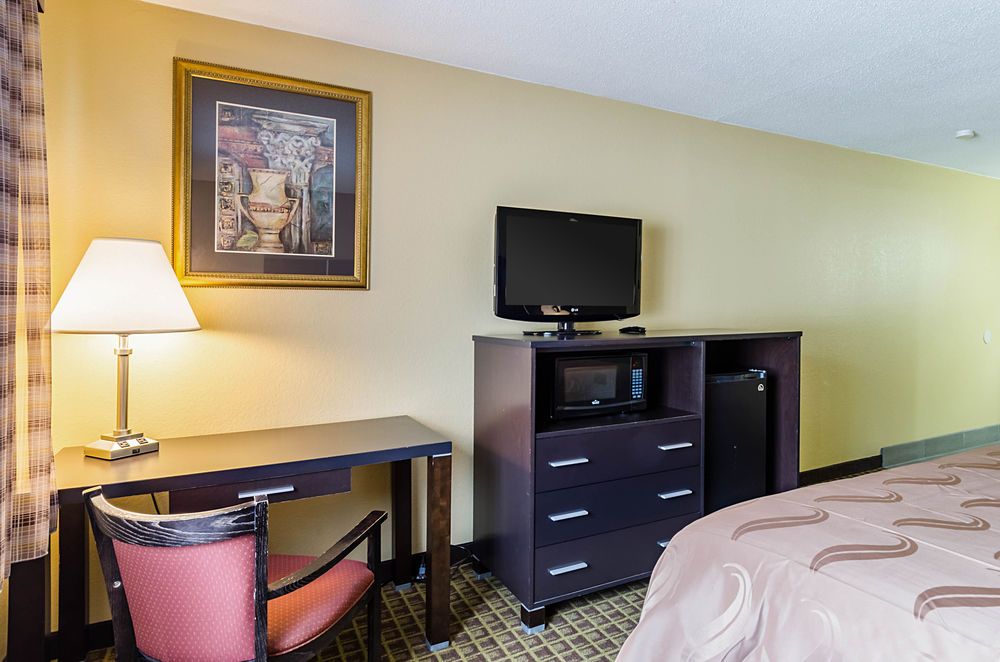 Rodeway Inn South Of Boston - photo 17
