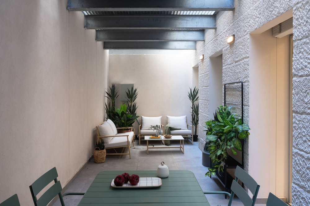 Mr. Rothschild by TLV2GO in Tel Aviv, Israel