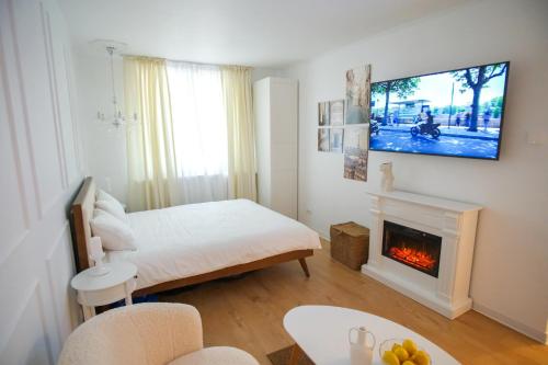 Parisian by Ioana — 4-Star Luxury Hotel in Bucharest, Romania