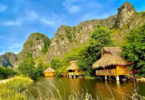 Hang Lan Bungalow — 4-Star Luxury Hotel in Ninh Binh, Vietnam