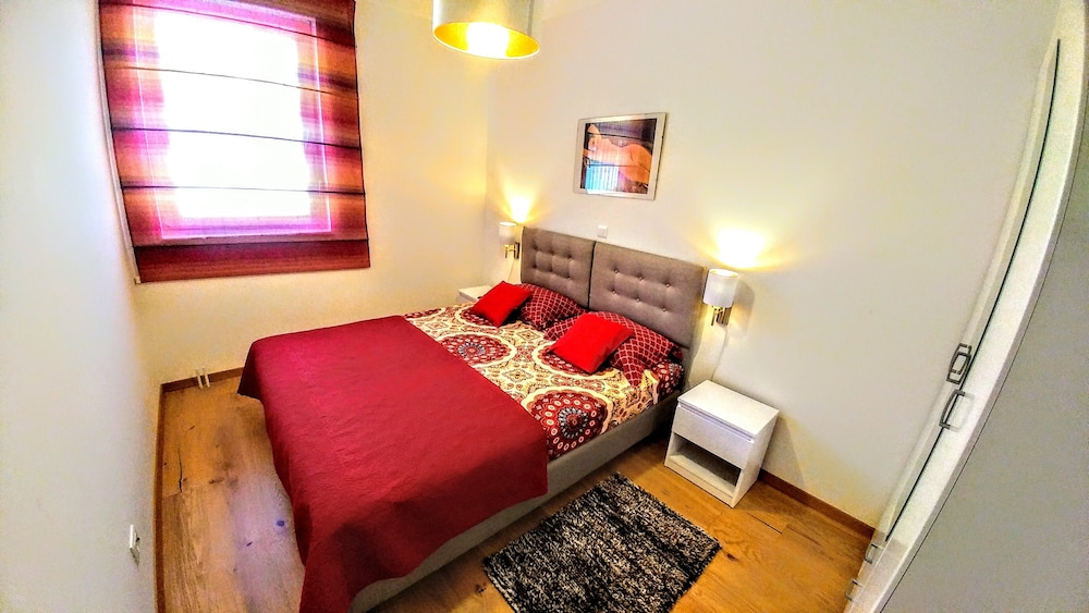 Znjanski vidici Franka - carbon neutral hotel in Split