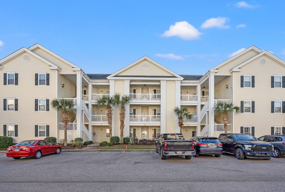 Ocean Keyes 2036 Condo — 4-Star Luxury Hotel in North Myrtle Beach, United States