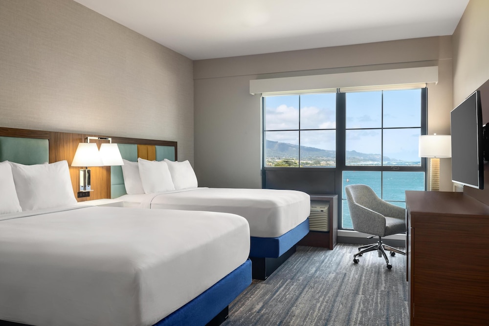 Hampton Inn & Suites by Hilton Maui North Shore - photo 26