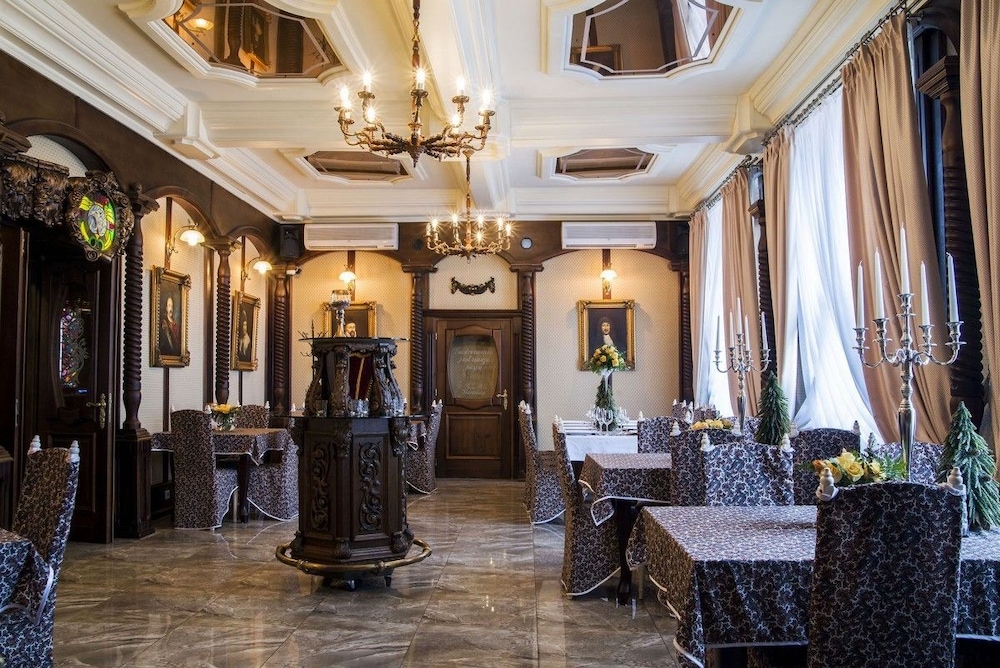 Pałac Dąbrowa Górnicza — hotel in Dabrowa Gornicza