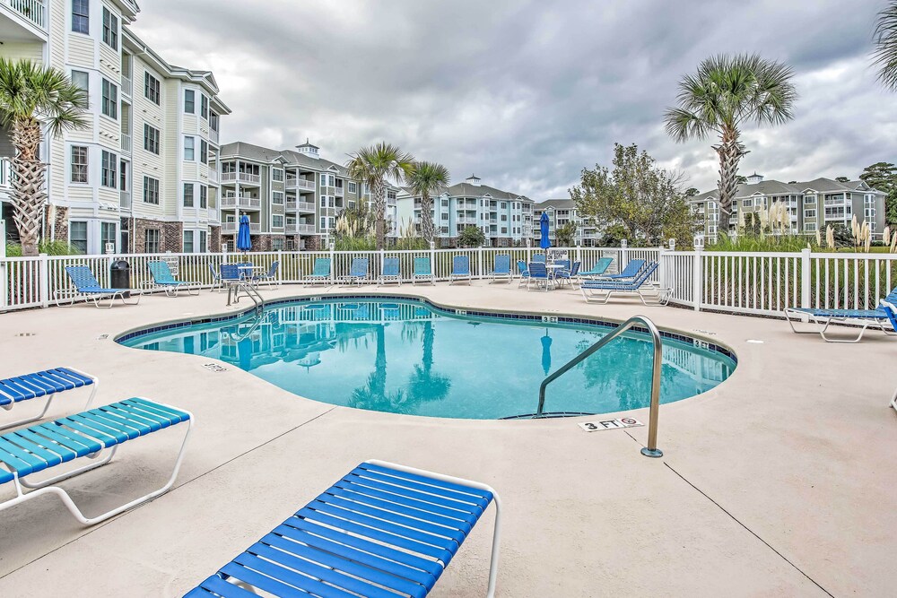 Magnolia Pointe Condo With Community Pool & More — 4-Star Luxury Hotel in Myrtle Beach, United States