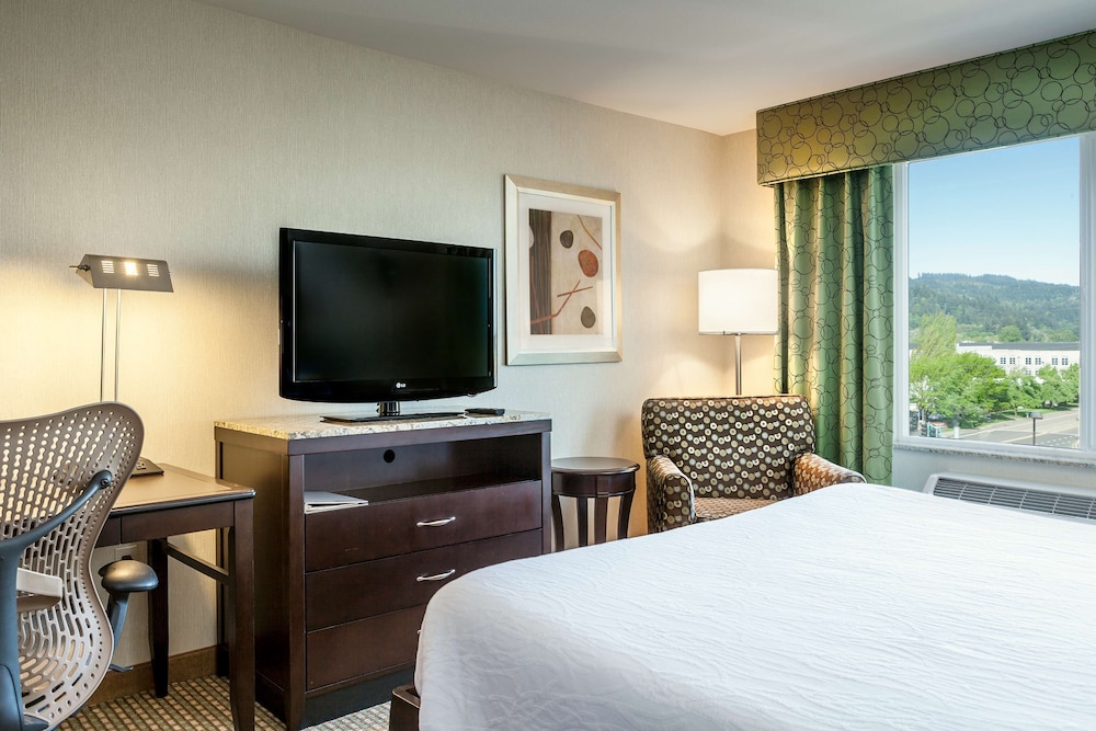 Hilton Garden Inn Seattle Bothell - photo 12