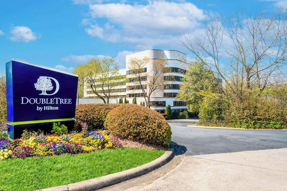 DoubleTree by Hilton South Charlotte Tyvola - featured photo