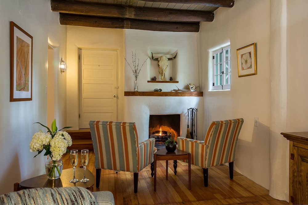 Inn Of The Turquoise Bear - photo 21