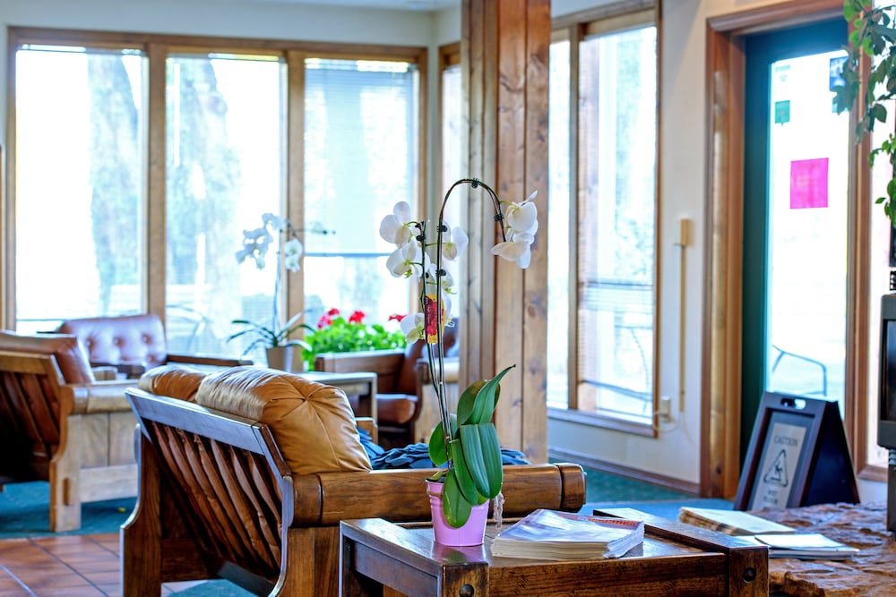 The Gunnison Inn at Dos Rios Golf Course - photo 3