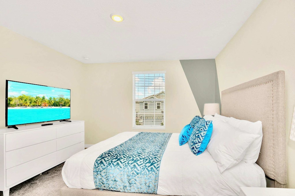 Pool Hot Tub Resort Waterslides Sleeps 16 - photo 42