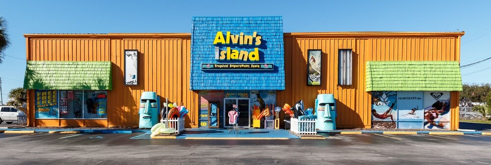 Pelican Isle 215 by RedAwning - photo 55
