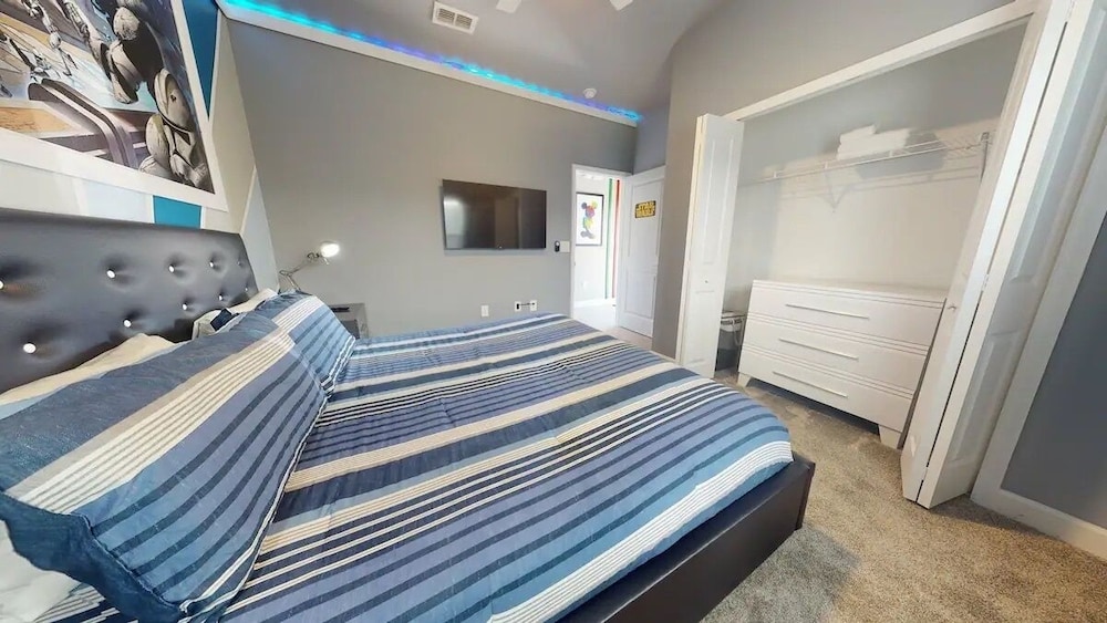 4323sl storey Lake Resort 5 Bedroom Townhouse by RedAwning - photo 8