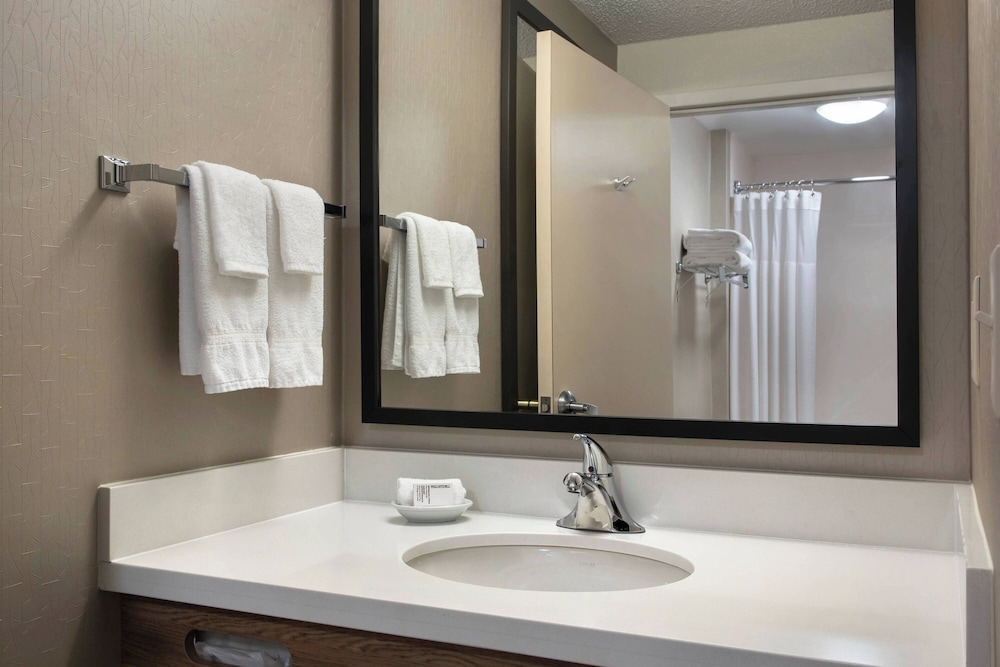 Springhill Suites By Marriott Danbury - photo 10
