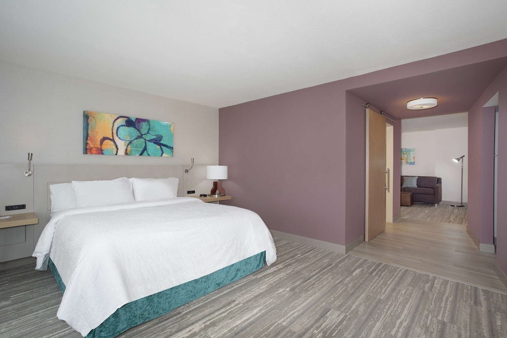 Hilton Garden Inn Omaha Aksarben Village - photo 13