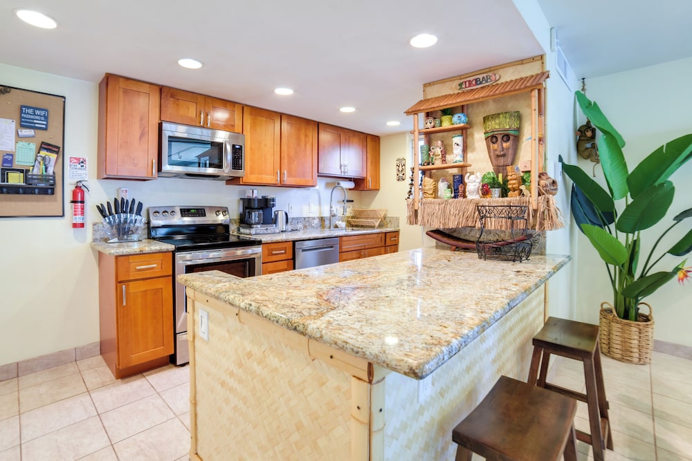 Island Oasis Near Kaanapali Beach and Black Rock — 4-Star Luxury Hotel in Lahaina, United States