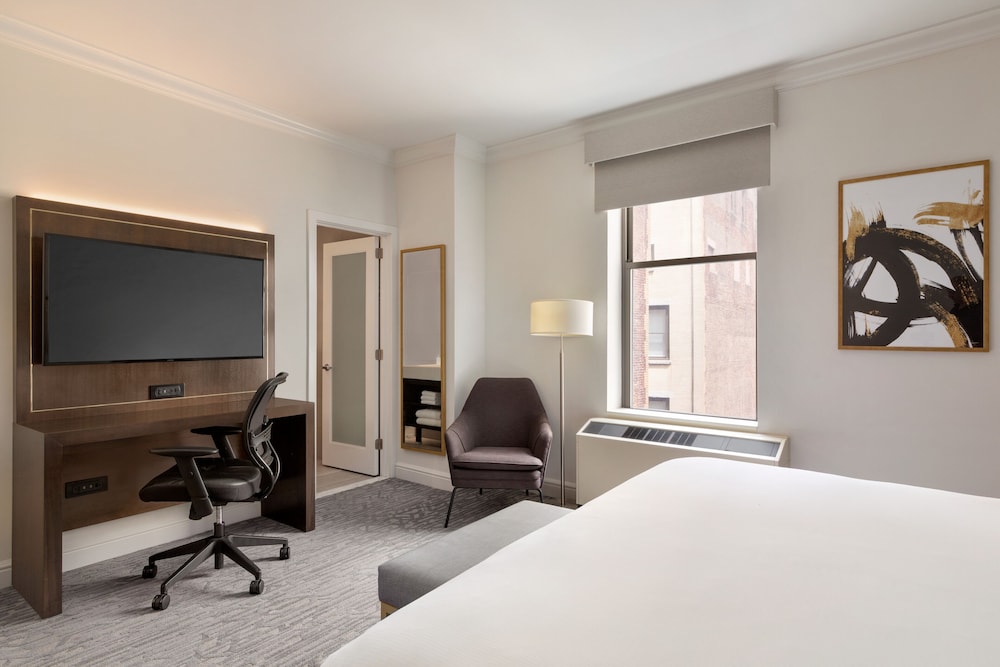 Martinique New York on Broadway Curio Collection by Hilton - photo 33