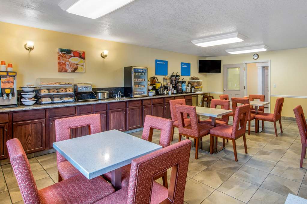 Comfort Inn Mount Shasta Area - photo 45