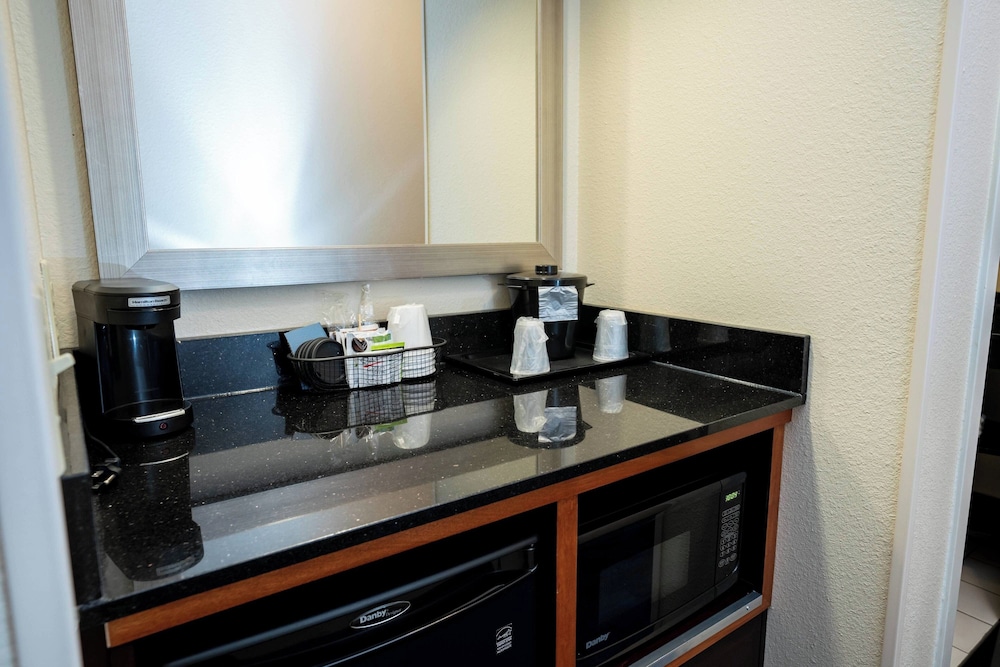 Fairfield Inn & Suites Kearney - photo 14