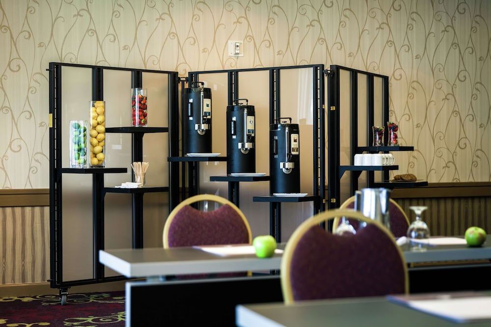 DoubleTree by Hilton Sonoma Wine Country - photo 70