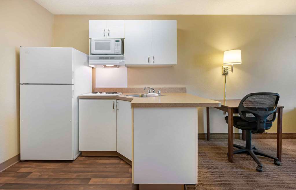 Extended Stay America Suites Reno South Meadows - photo 13