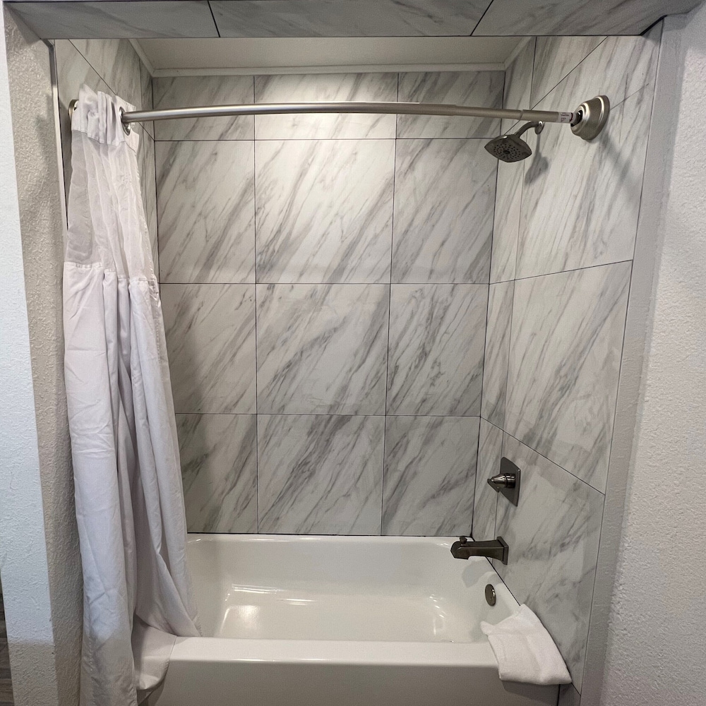Reagan Resorts Inn - photo 27