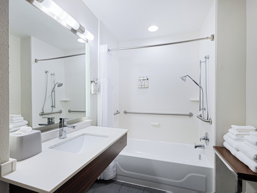 Holiday Inn Express & Suites Augusta West Fort Gordon by IHG - photo 72