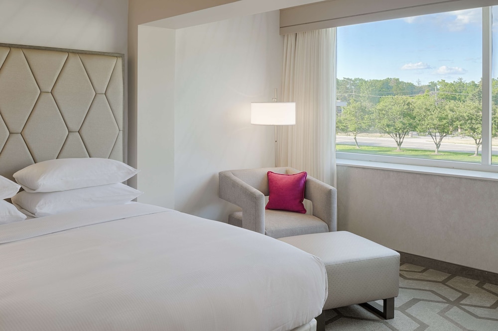 The Kingsley Bloomfield Hills a DoubleTree by Hilton - photo 18