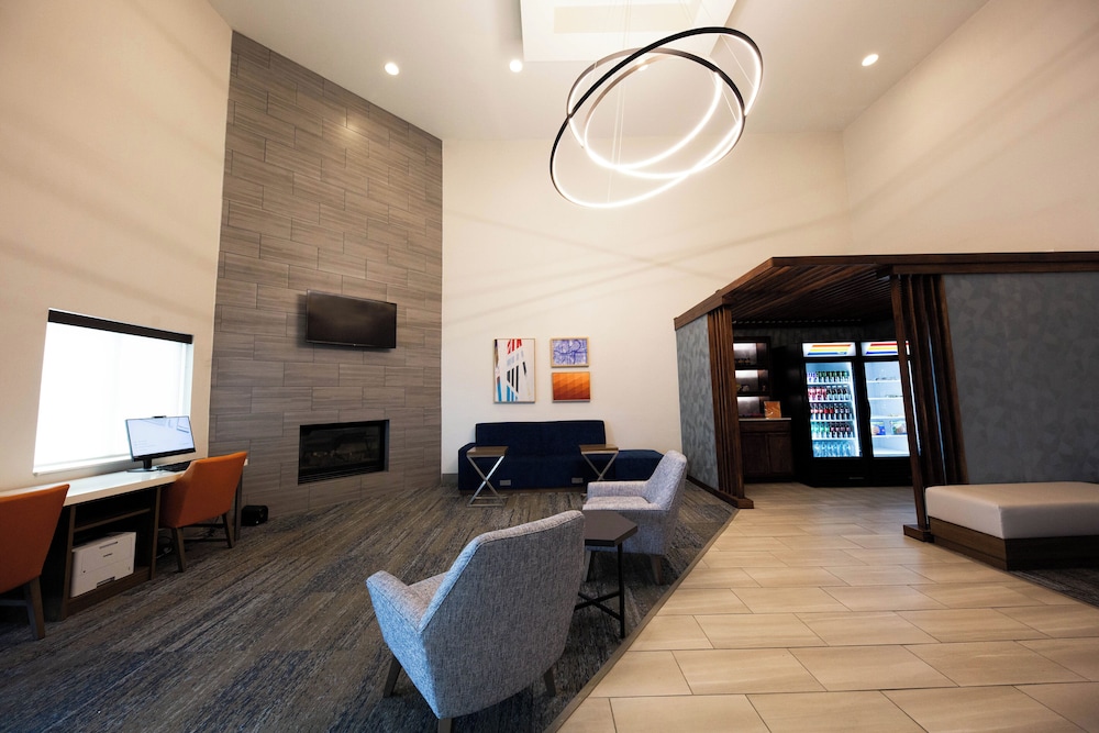 Holiday Inn Express Hotel & Suites Canyon by IHG - photo 57