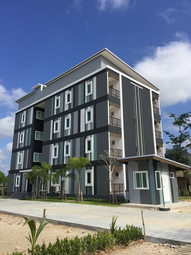 Living at Sphere Apartment — 4-Star Luxury Hotel in Krabi, Thailand