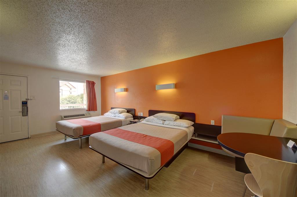 Motel 6 San Antonio TX Downtown Market Square - photo 19