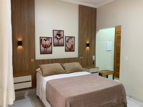 Riviera Service Suíte Casal 113 in Bertioga, Brasil