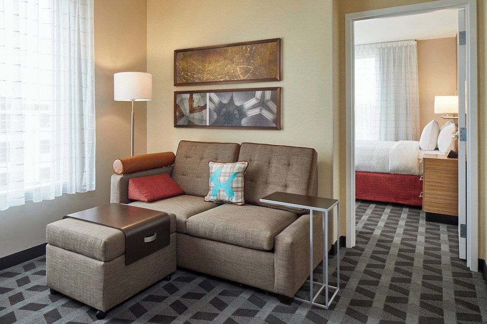 TownePlace Suites by Marriott Columbus North OSU - photo 14