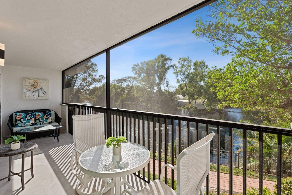Park Shore Resort - photo 27