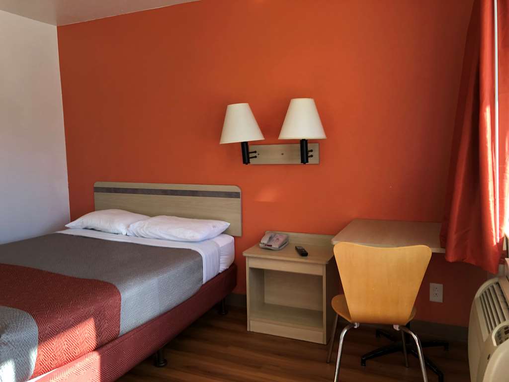 Motel 6 Goodlettsville TN Nashville - photo 5