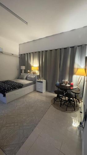 Studio Room in Corniche - carbon neutral hotel in Abu Dhabi
