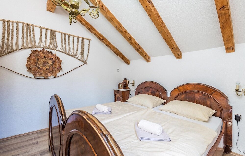 2 Bedroom Beautiful Home In Senj — Senj — photo 4