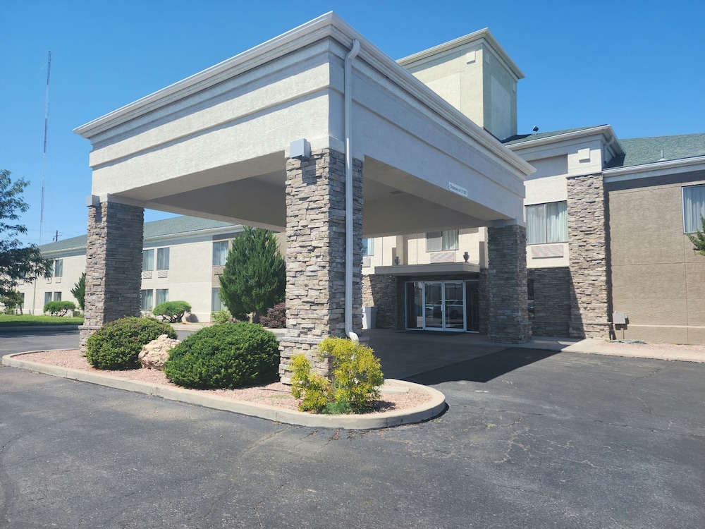 Holiday Inn Express La Junta an IHG Hotel - featured photo