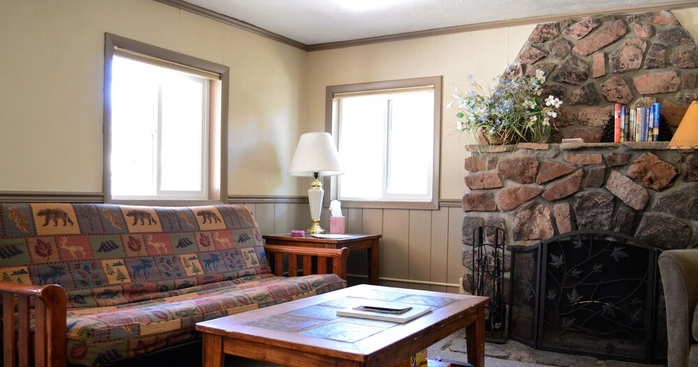 Daven Haven Lodge & Cabins - photo 61