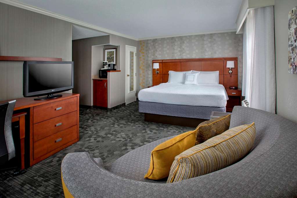 Sonesta Select Tinton Falls Eatontown - photo 6